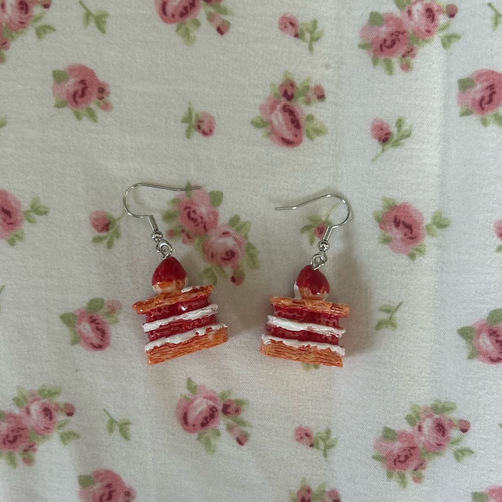 🌲Cute Cake Slice Earrings🌲